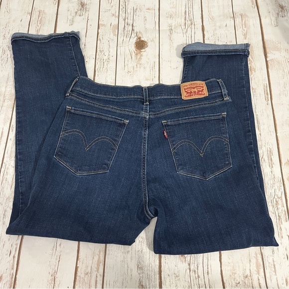 Levi’s Classic Straight Jeans Size 8 medium wash high rise - Picture 11 of 16